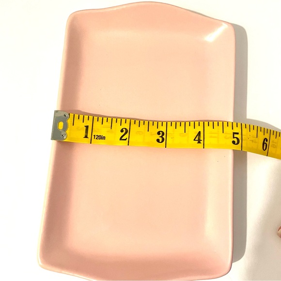 Isola Cucina Ceramic Pink Butter Dish Matte Finish Pressed Circles Shabby Chic - Picture 8 of 9